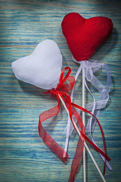 Corazones de San Valentín rojo y blanco — Foto de Stock