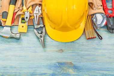 Deri toolbelt ahşap tahta inşaat kavramı