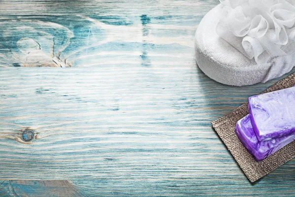 Handmade soap bath sponge on wooden board spa treatment concept — Stock Photo, Image