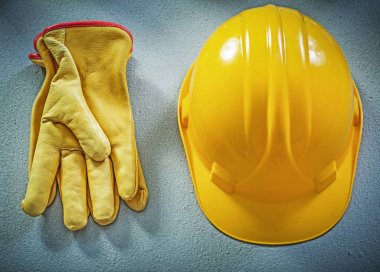 Baret Emanet eldiven beton arka plan inşaat conce