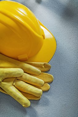 Beton yüzey inşaat konsantrasyon kask koruyucu eldiven