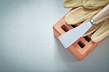 Kırmızı tuğla deri koruyucu eldiven spattle beton b macun.