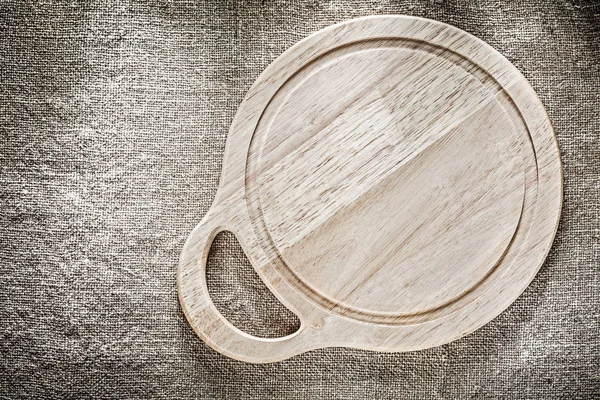 Dřevěné kuchyňské prkénko na vyhození pozadí — Stock fotografie