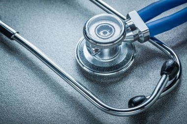 Auscultator gri arka plan tıp kavramı üzerinde