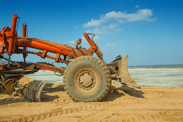 Vintage construction tractor very close up view — Stock Photo, Image