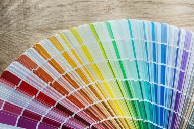 Ahşap metre üzerinde renk pantone fan