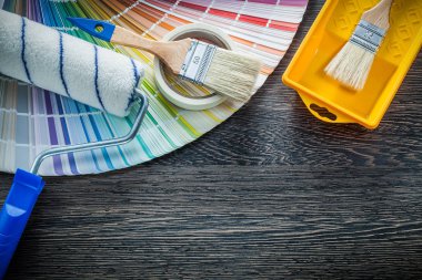 Boya fırça rulo tepsisi renk pantone yapışkan bant