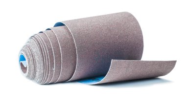 beyaz üzerinde izole zımpara kağıdı aşındırıcı araçlar