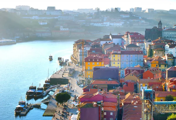 Porto eski kasaba Üstten Görünüm — Stok fotoğraf