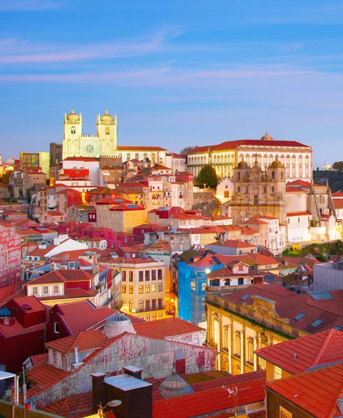 Oude binnenstad van Porto, Portugal — Stockfoto