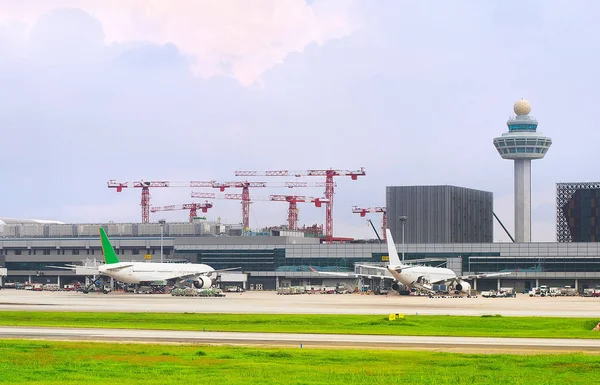 Aeropuerto Internacional de Changi exterior — Foto de Stock
