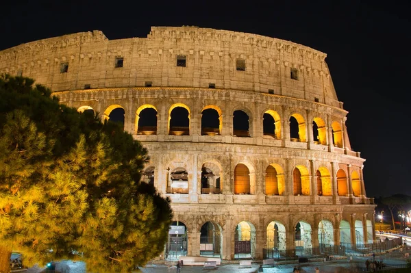 Wgląd nocy Koloseum, Rzym — Zdjęcie stockowe