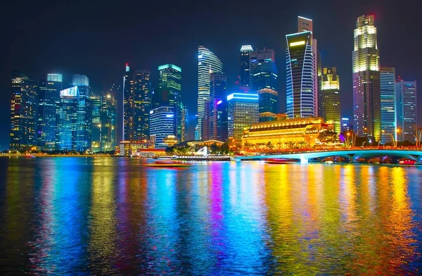 Singapore skyline di notte — Foto Stock