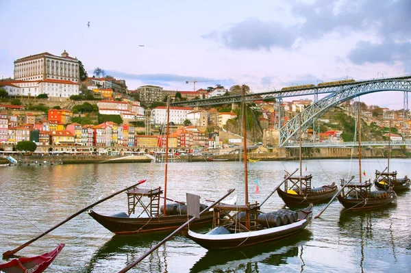 Знакових skyline Porto. Португалія — стокове фото