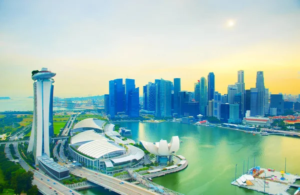 Skyline del centro de Singapur — Foto de Stock