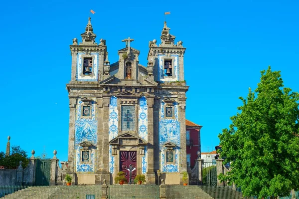 Görünümü Ünlü Kilise Santo Yüzyılda Inşa Ettiler Porto Portekiz — Stok fotoğraf