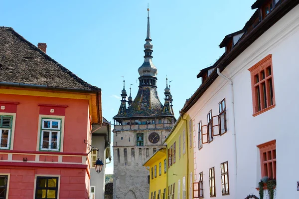 Перегляд Знаменитої Годинникової Вежі Sighisoara Romania — стокове фото