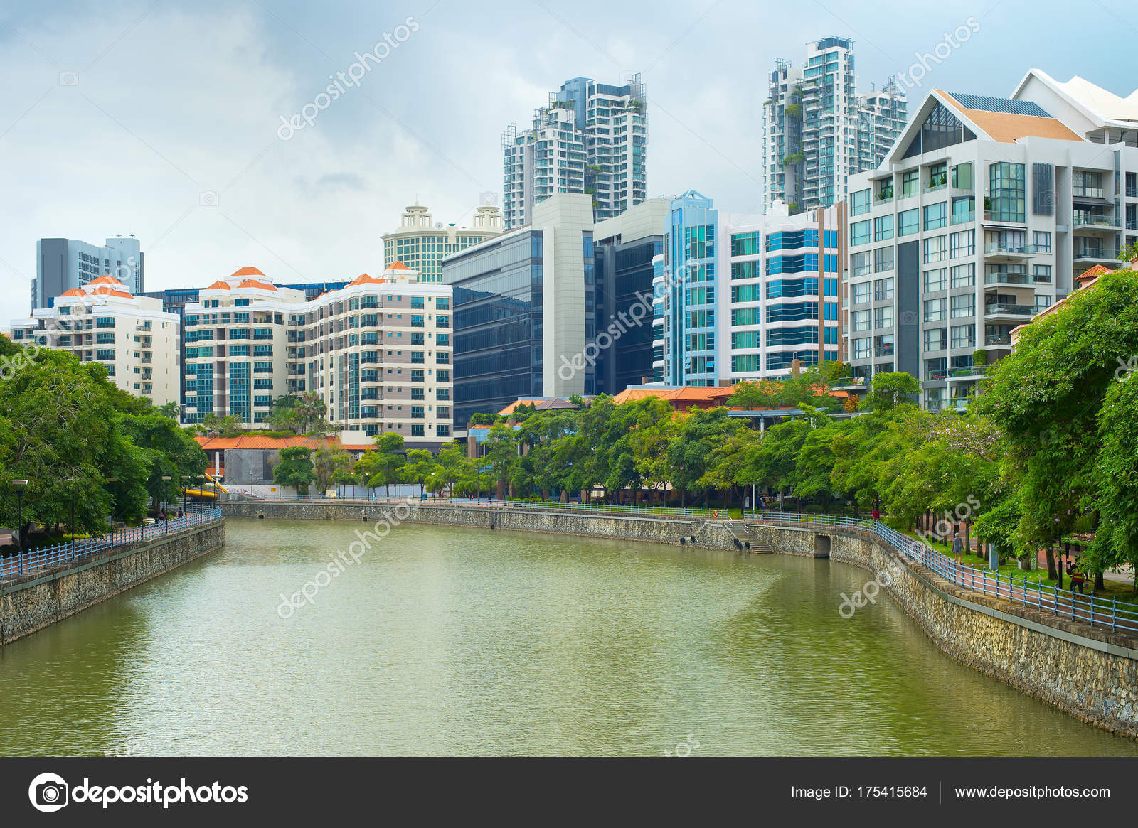 Singapore modern architecture Stock Photo by ©joyfull 175415684