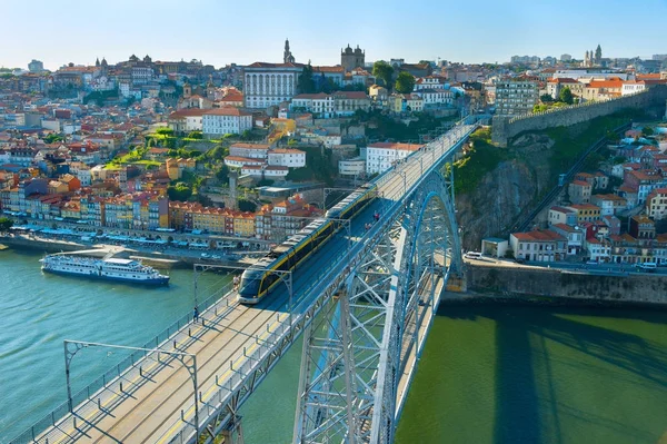 Старый Город Порту Река Дору Трамвай Мосту Дома Луиса Португалия — стоковое фото