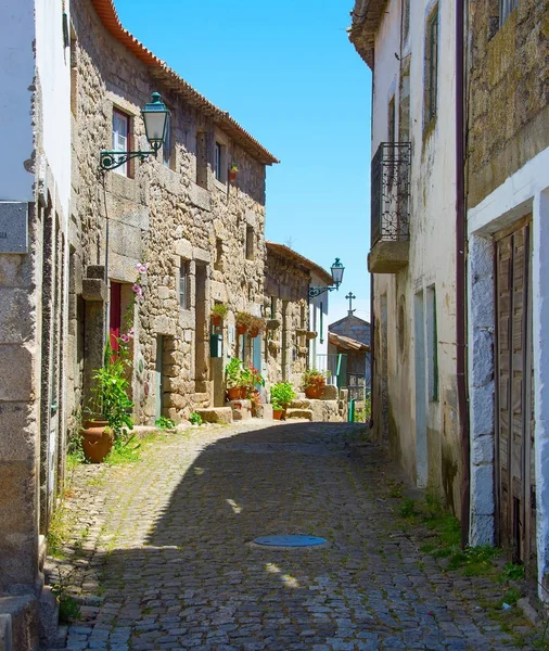 Tradicional Portugal Calle Vacía Pueblo Monsanto Este Pueblo Famoso Por — Foto de Stock