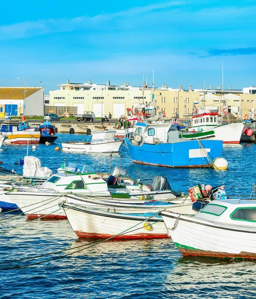 Peniche haven, vissersboten, Portugal — Stockfoto