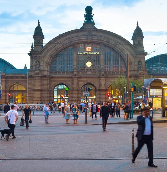 Frankfurt główny dworzec kolejowy Niemcy — Zdjęcie stockowe