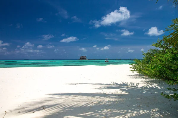 Tropical beach paradise — Stock Photo, Image
