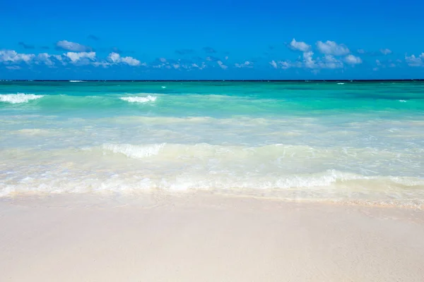 Paradiso tropicale sulla spiaggia — Foto Stock