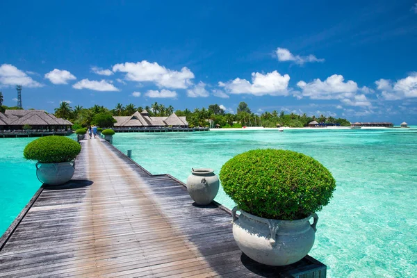 Bellissima spiaggia alle Maldive — Foto Stock