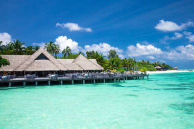 수상 방갈로 몰디브에서víz bungalók a Maldív-szigetek