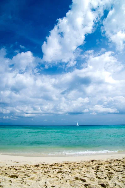 Vista para o mar tropical — Fotografia de Stock