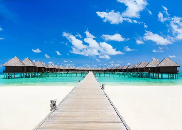 Vodní bungalovy na Maledivy — Stock fotografie