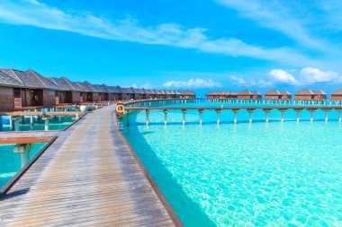 수상 방갈로 몰디브에서víz bungalók a Maldív-szigetek