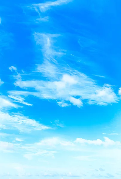 青空の雲 — ストック写真