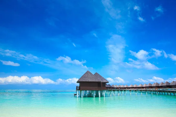 Spiaggia tropicale alle Maldive — Foto Stock