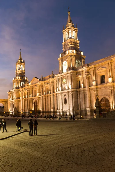 上午主要教堂的阿雷基帕，秘鲁: 视图 — 图库照片
