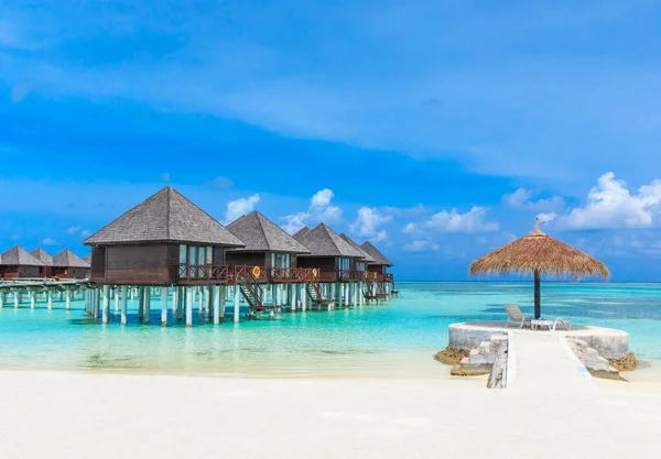 Paesaggi marini esotici alle Maldive — Foto Stock