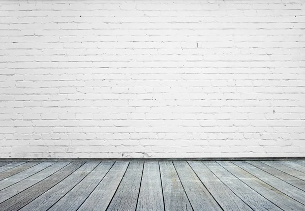 Chambre intérieure avec mur de briques blanches — Photo