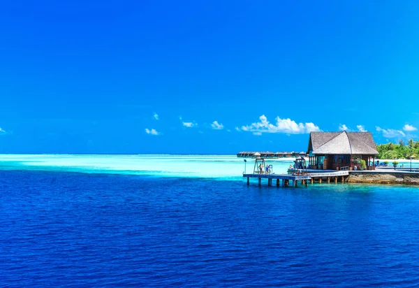 Paesaggi marini esotici alle Maldive — Foto Stock