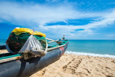 Maldivler 'deki tropik plaj  