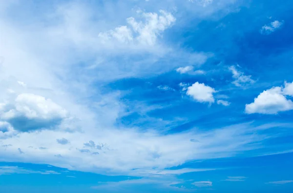 Fondo cielo azul — Foto de Stock