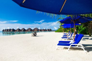 Maldivler Island beach ile