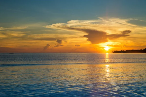 Colorful Sunset On Beach — Stock Photo, Image