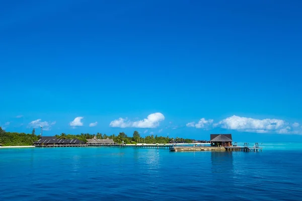 Vistas tropicales al mar — Foto de Stock