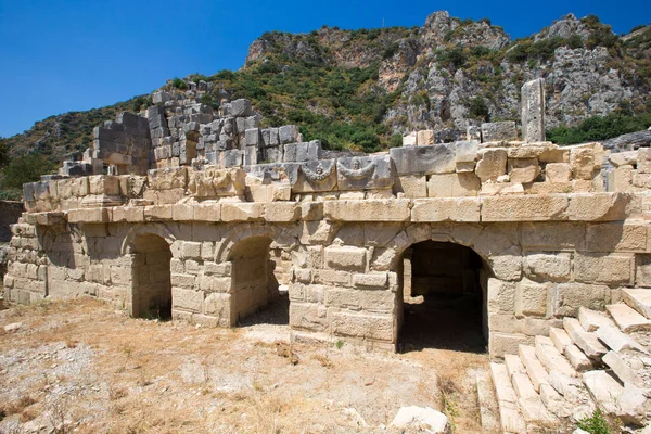 Anciennes tombes lyciennes à Myra — Photo