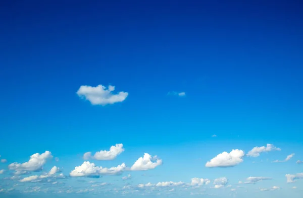 Blauer Himmel Mit Wolken — Stockfoto