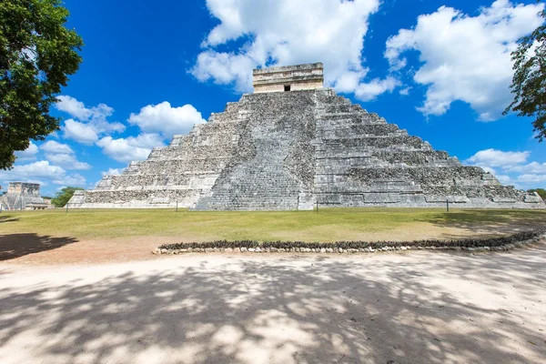 Ναός Kukulkan Πυραμίδα Στο Chichen Itza Yucatan Μεξικό — Φωτογραφία Αρχείου