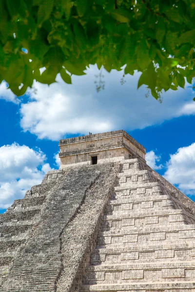 Kukulkan Πυραμίδα Στην Τοποθεσία Chichen Itza Μεξικό — Φωτογραφία Αρχείου