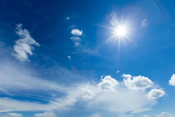 Cielo Azul Con Nube —  Fotos de Stock