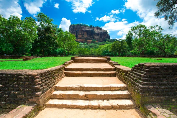 Готель Sigiriya Лев Рок Фортеця Шрі Ланці — стокове фото